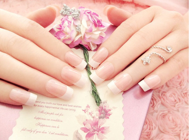 Nail Art French Manucure