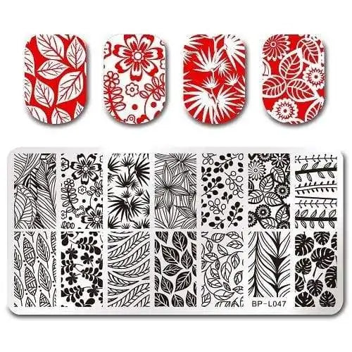 Ongles en forme de fleurs